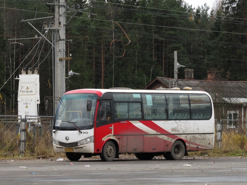 Санкт-Петербург, Yutong ZK6737D № n443