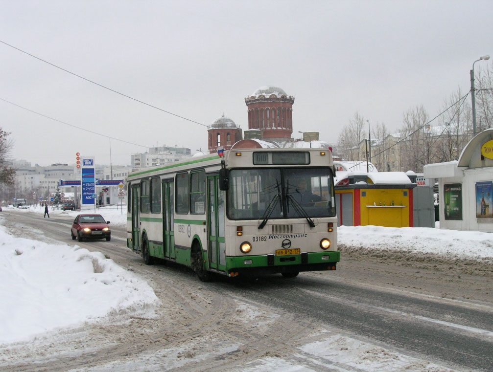 Москва, ЛиАЗ-5256.25 № 03182