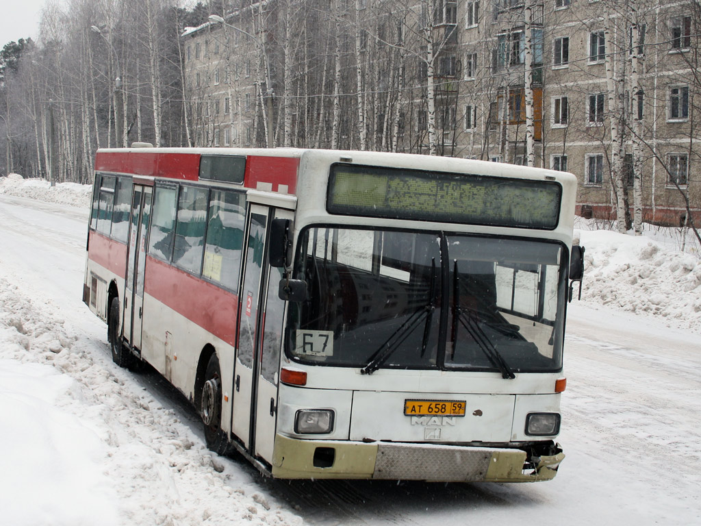 Пермский край, MAN 791 SL202 № АТ 658 59