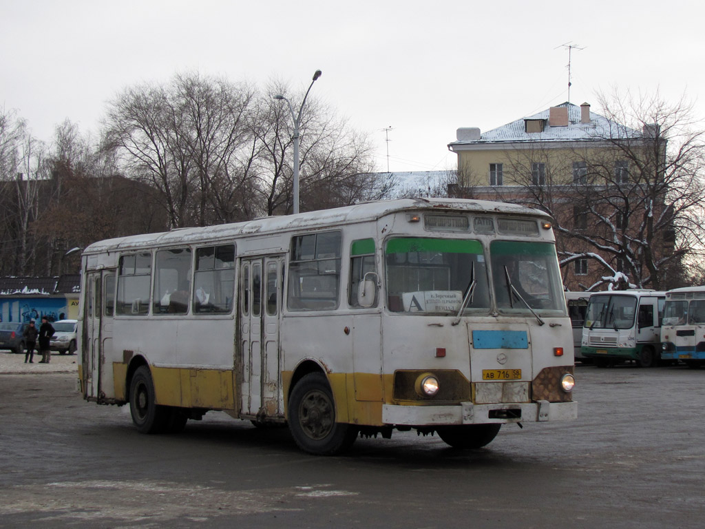 Пензенская область, ЛиАЗ-677М № 48