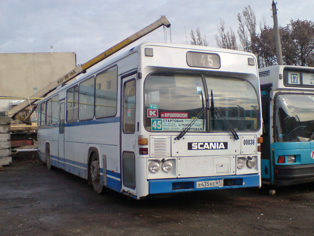 Ростовская область, Scania CR112 № 00836