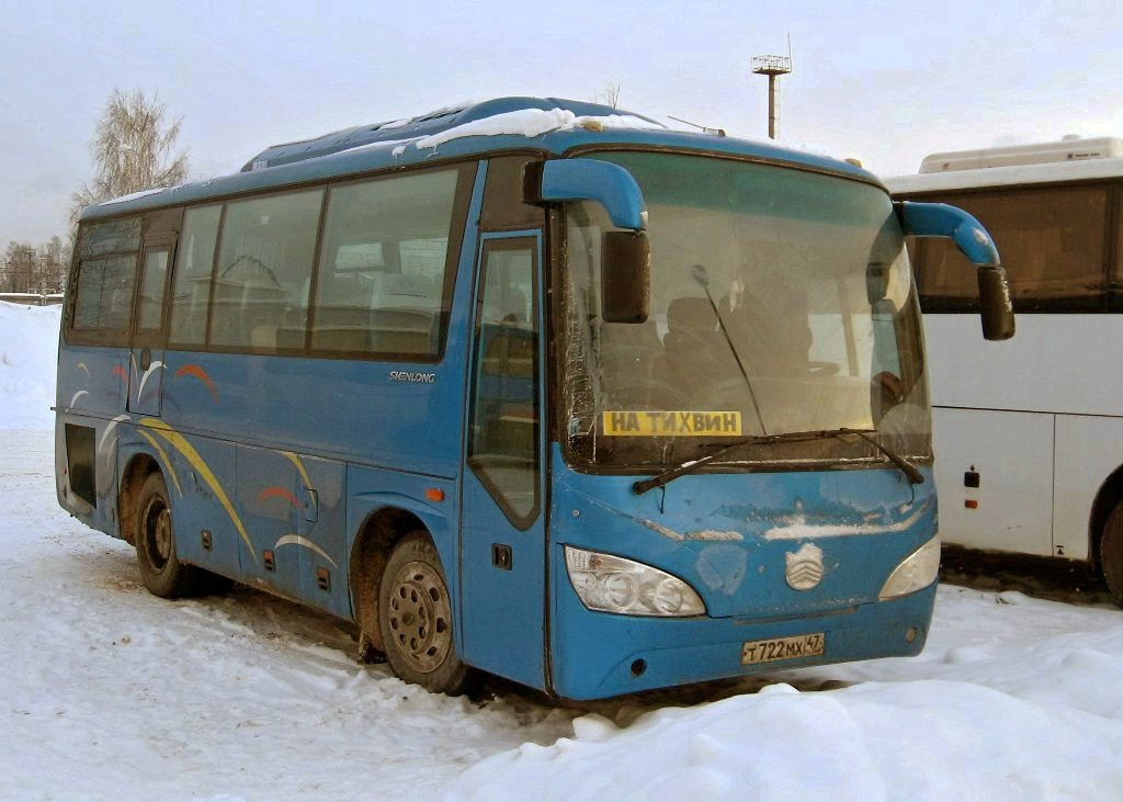 Ленинградская область, Sunlong SLK6798F1A № Т 722 МХ 47