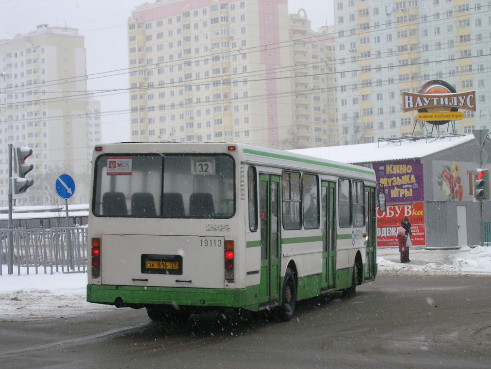 Москва, ЛиАЗ-5256.00 № 19113