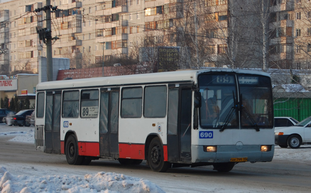 Omsk region, Mercedes-Benz O345 # 690