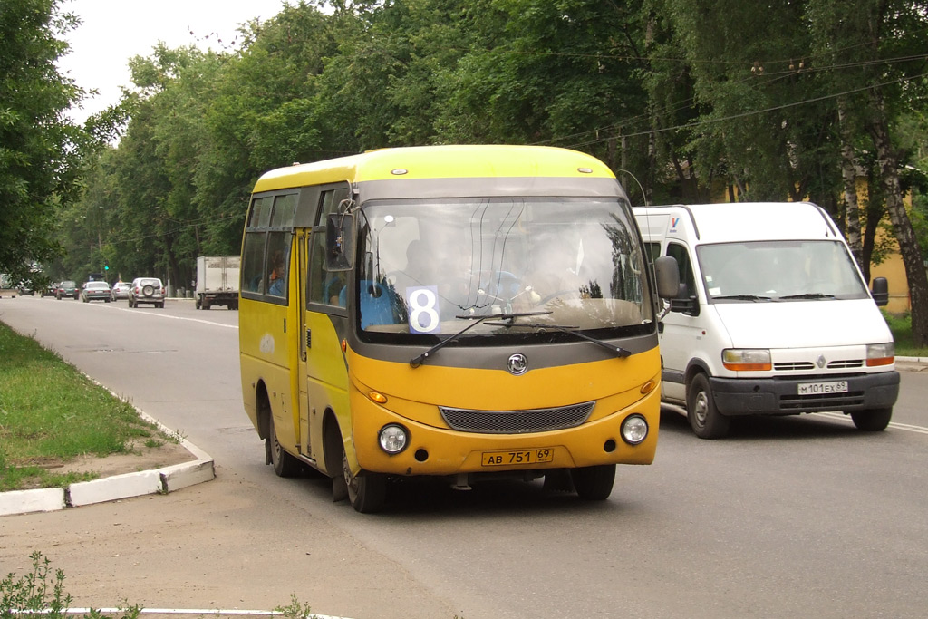 Tver region, Dongfeng DFA6600 # АВ 751 69; Tver region — Route cabs of Tver (2000 — 2009).