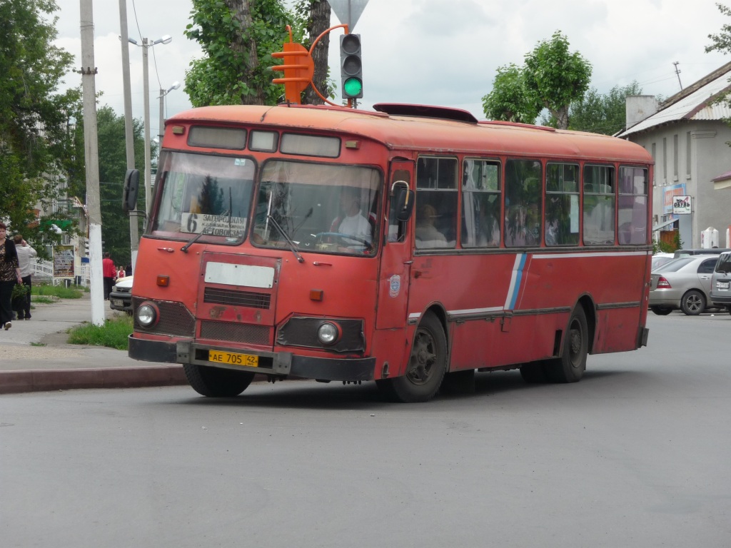 Кемеровская область - Кузбасс, ЛиАЗ-677М № АЕ 705 42