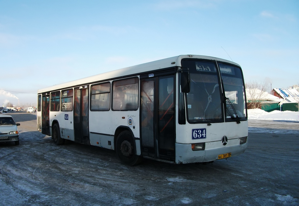 Omsk region, Mercedes-Benz O345 # 634