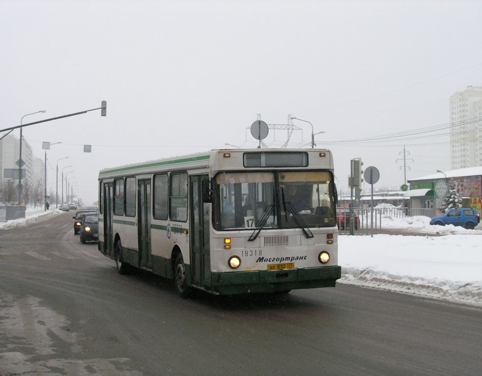 Москва, ЛиАЗ-5256.00 № 19318