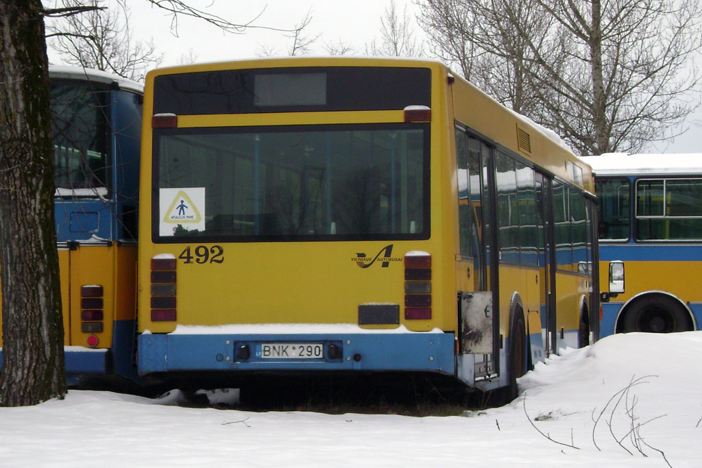 Литва, Van Hool A300 № 492