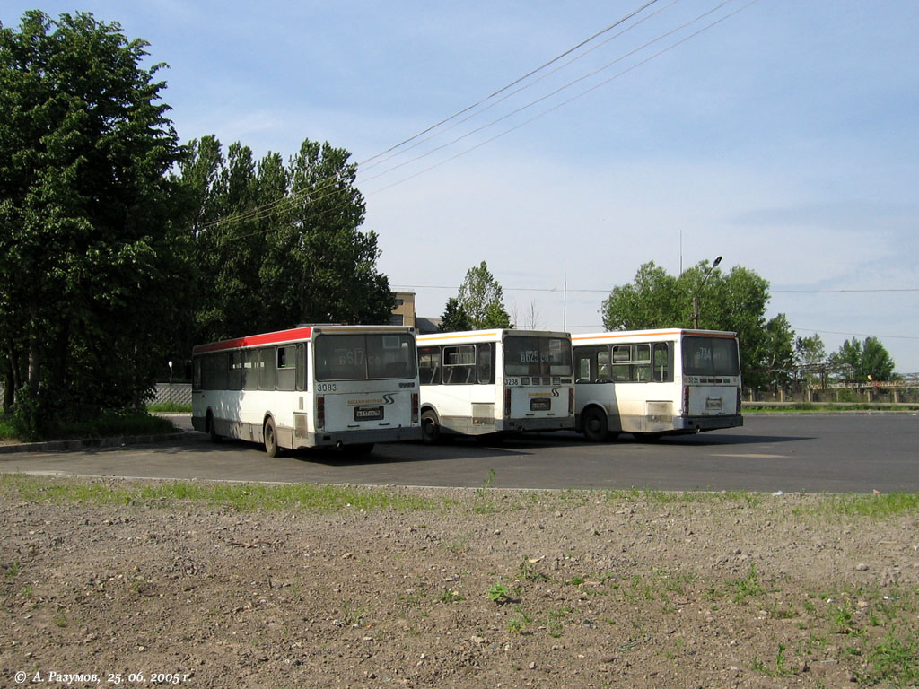 Petrohrad, LiAZ-5256.25 č. 3083; Petrohrad — Bus stations