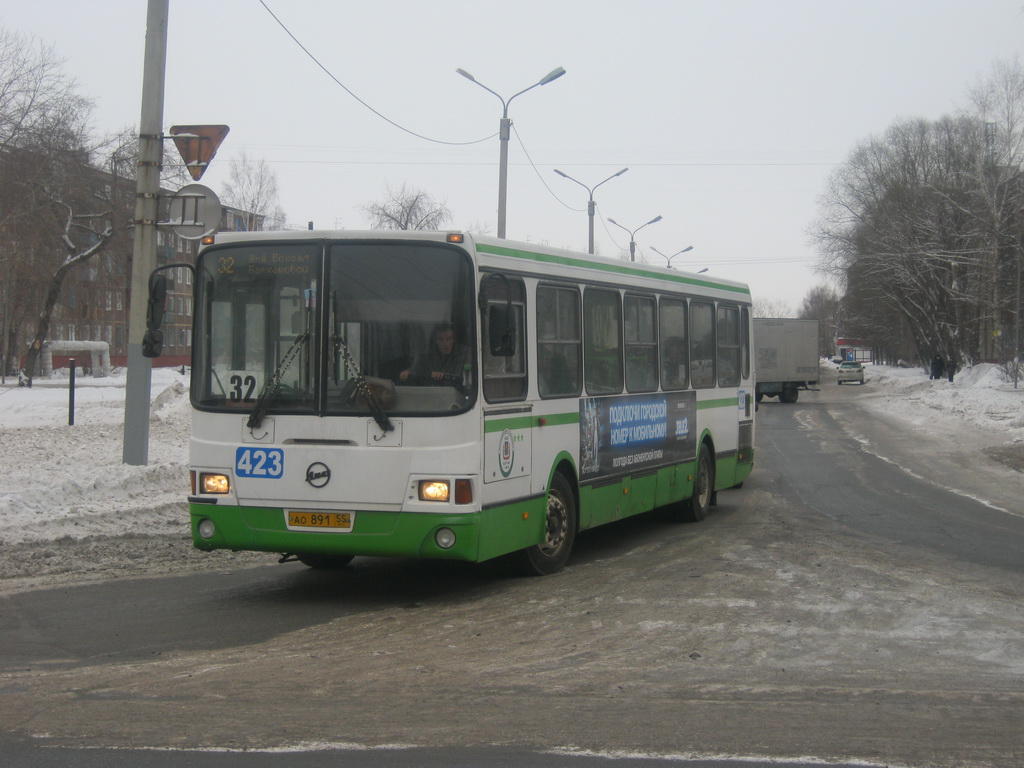 Omsk region, LiAZ-5256.45 Nr. 423