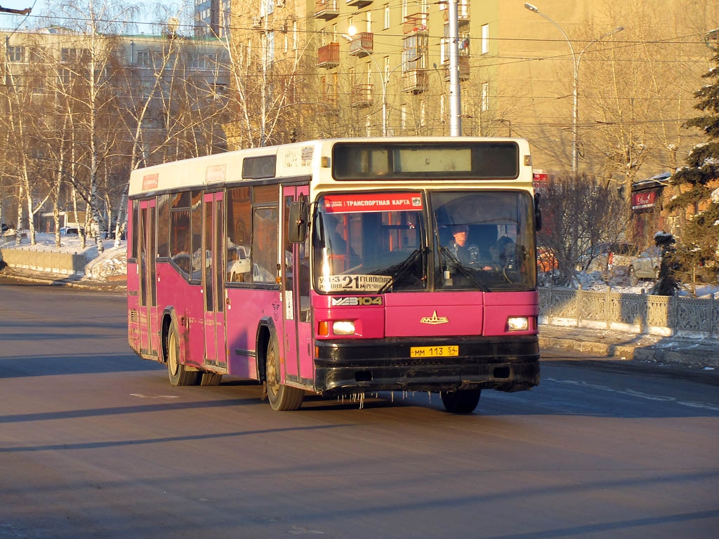 Новосибирская область, МАЗ-104.021 № 4124