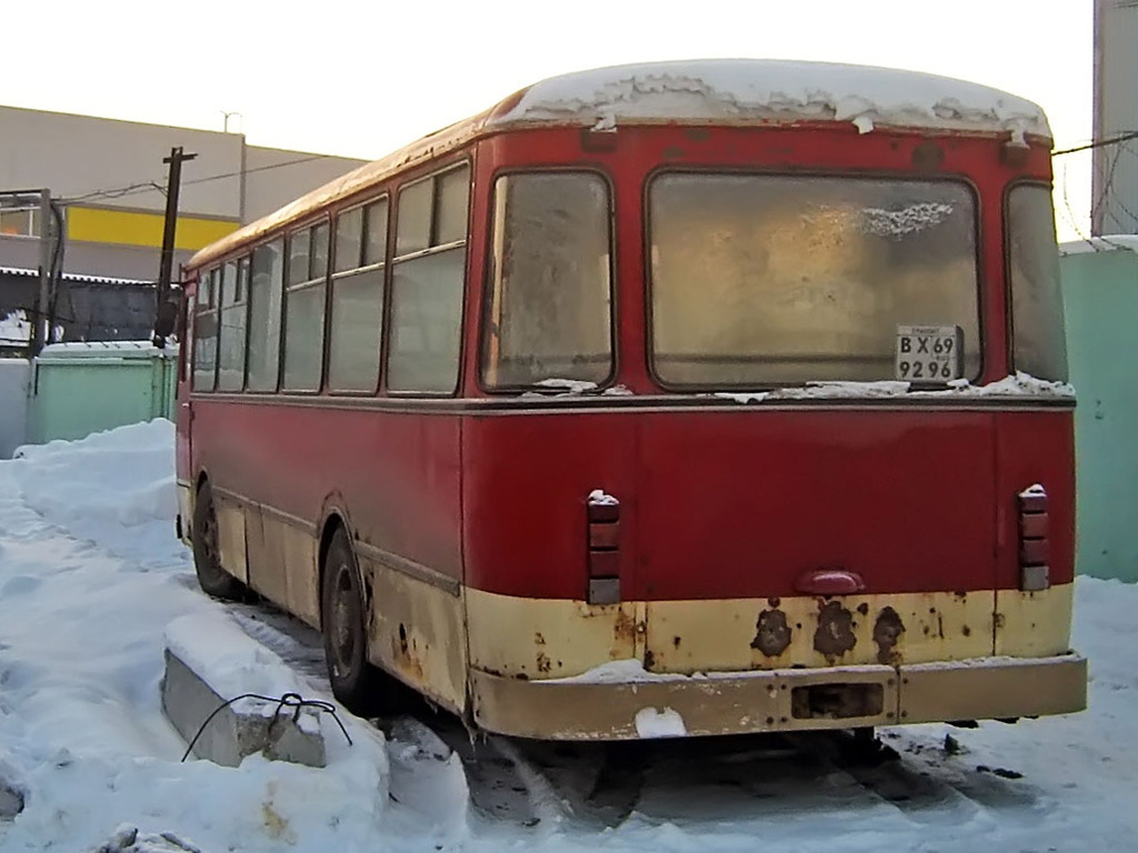 Тверская область, ЛиАЗ-677М № ВХ 9296 69