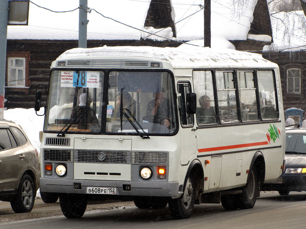 Nizhegorodskaya region, PAZ-32054 # В 608 РЕ 152
