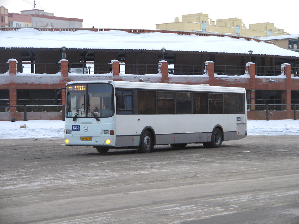 Омская область, ЛиАЗ-5293.00 № 1350