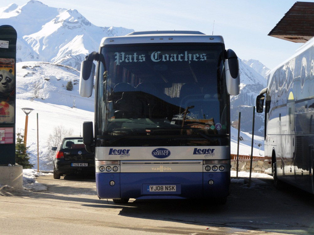 Великобритания, Van Hool T9 Alizée № YJ08 NSK