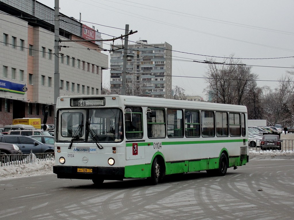 Москва, ЛиАЗ-5256.25 № 01104