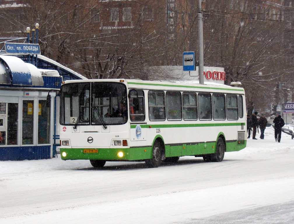 Chelyabinsk region, LiAZ-5256.35 № 228