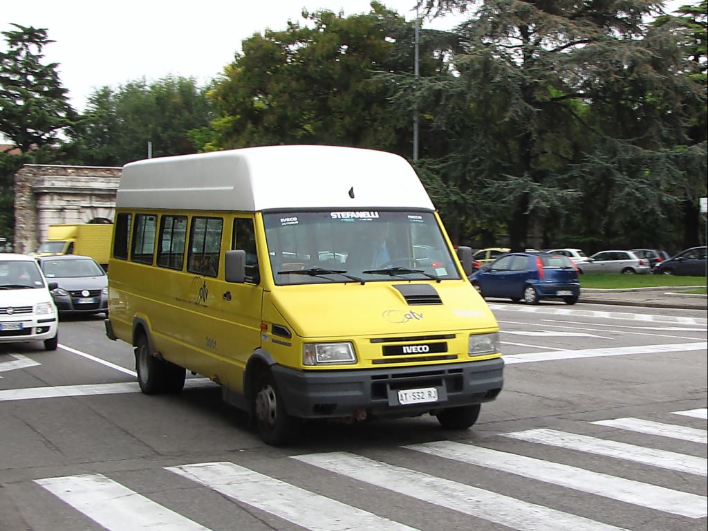 Италия, IVECO TurboDaily № 3001