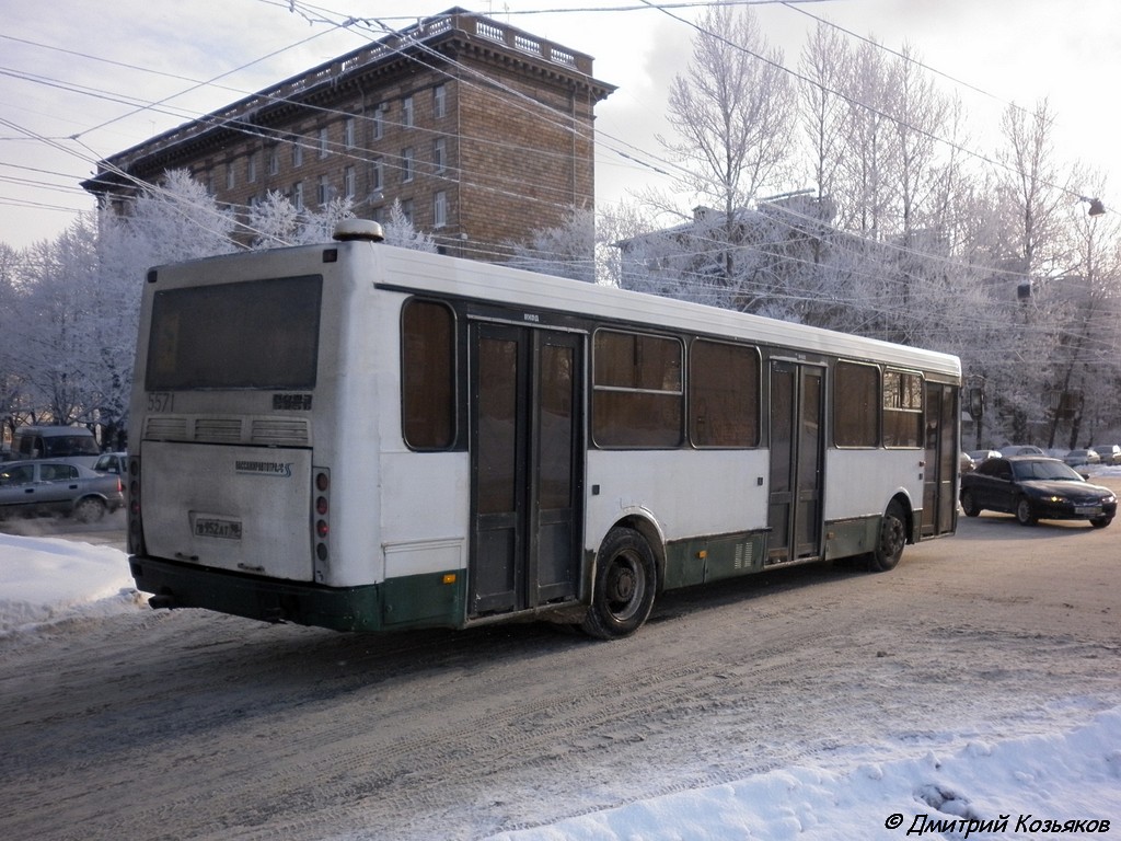 Санкт-Петербург, ЛиАЗ-5256.25 № 5571