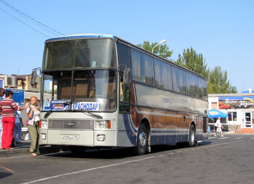 Краснодарский край, Van Hool T815 Acron № В 570 АК 93