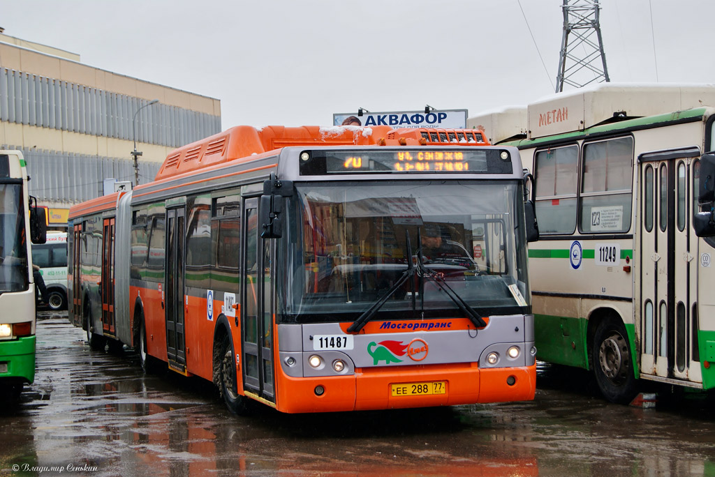 Moskau, LiAZ-6213.70 Nr. 11487