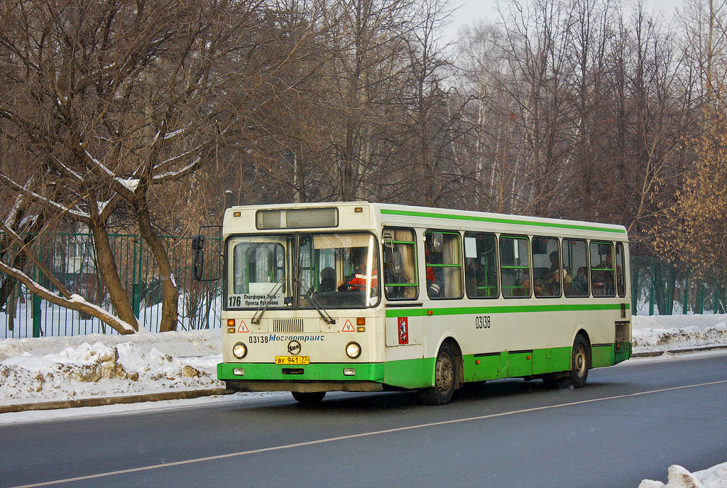 Москва, ЛиАЗ-5256.25 № 03138