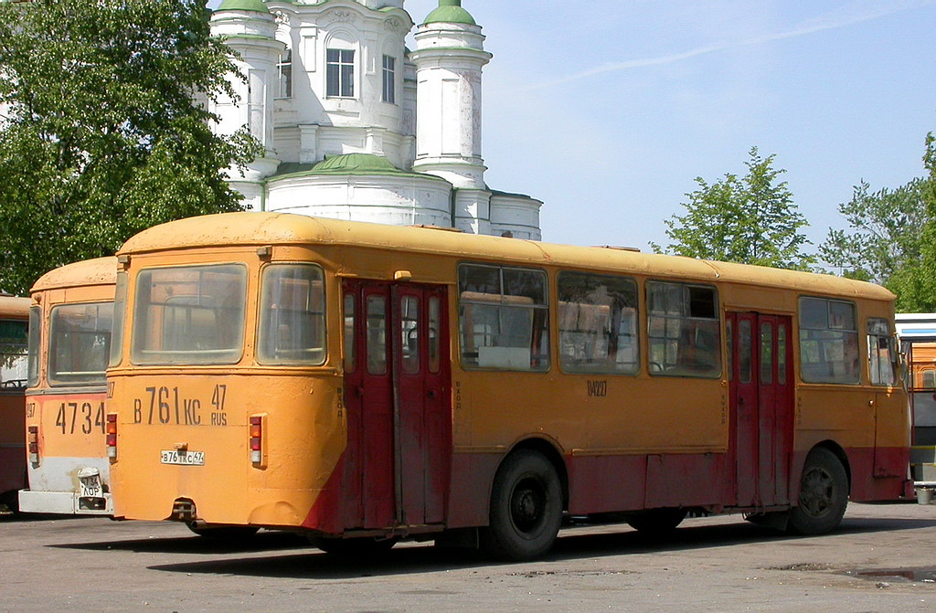 Ленинградская область, ЛиАЗ-677М № 04227