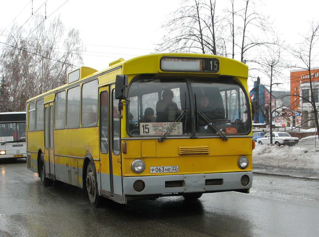 Алтайский край, Mercedes-Benz O305 № Р 063 НЕ 22