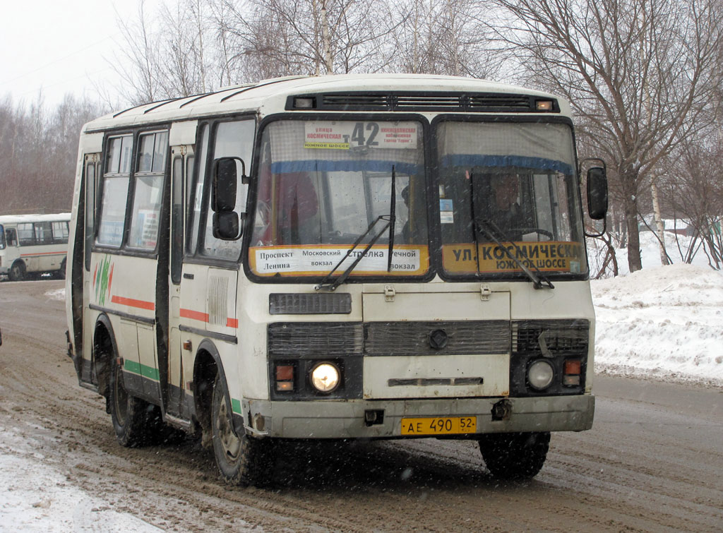 Nizhegorodskaya region, PAZ-32054 № АЕ 490 52