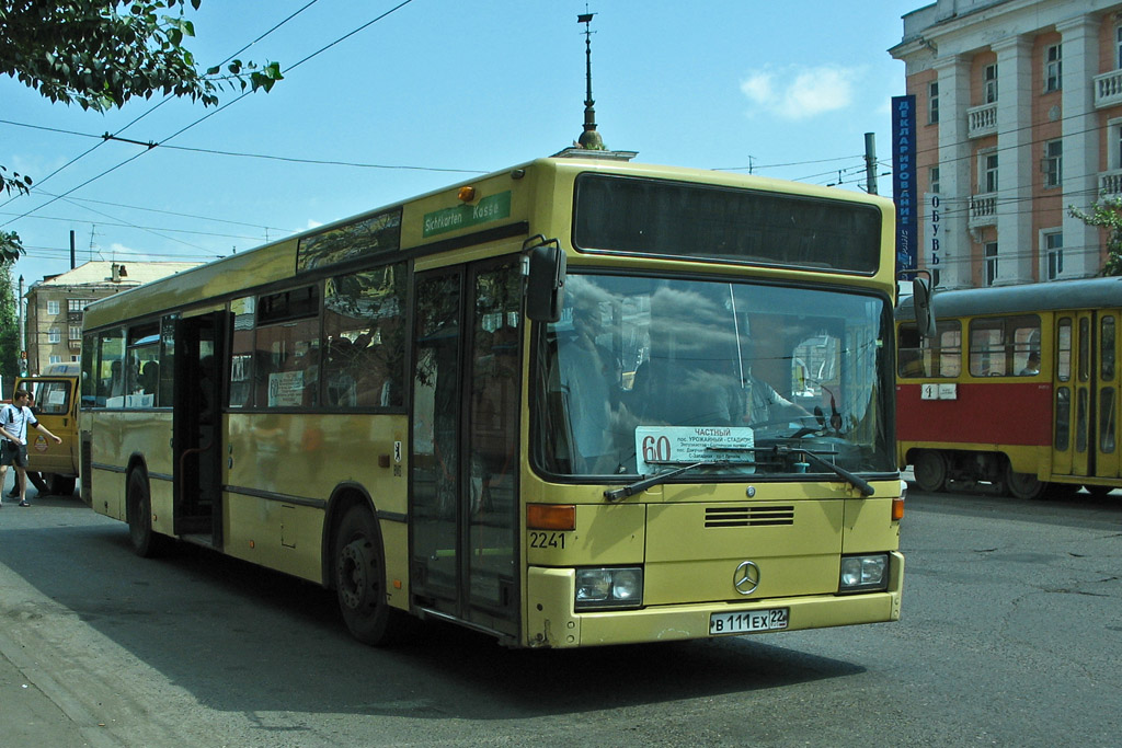 Алтайский край, Mercedes-Benz O405N № В 111 ЕХ 22