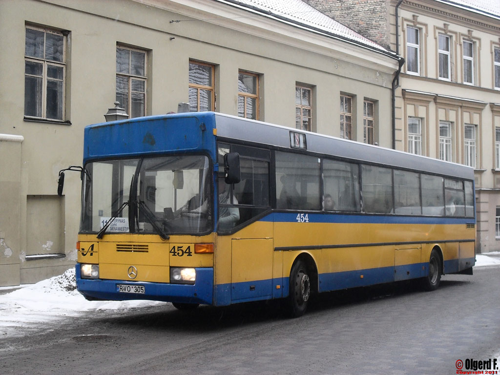 Литва, Mercedes-Benz O405 № 454