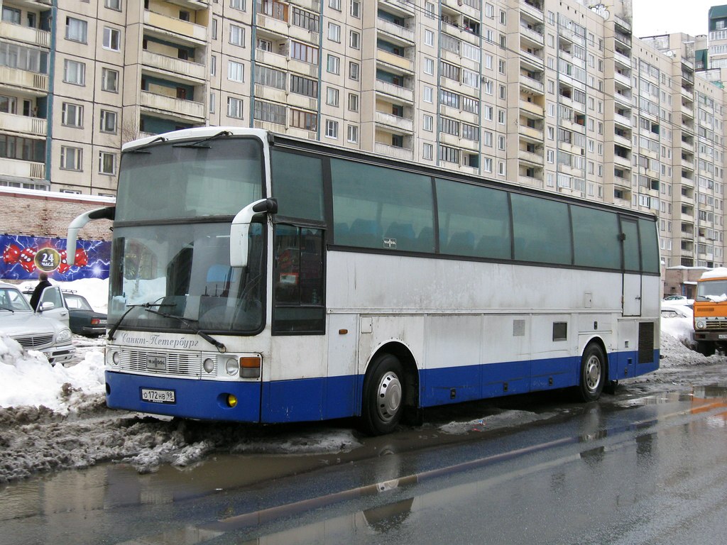 Санкт-Петербург, Van Hool T815 Acron № О 172 НВ 98