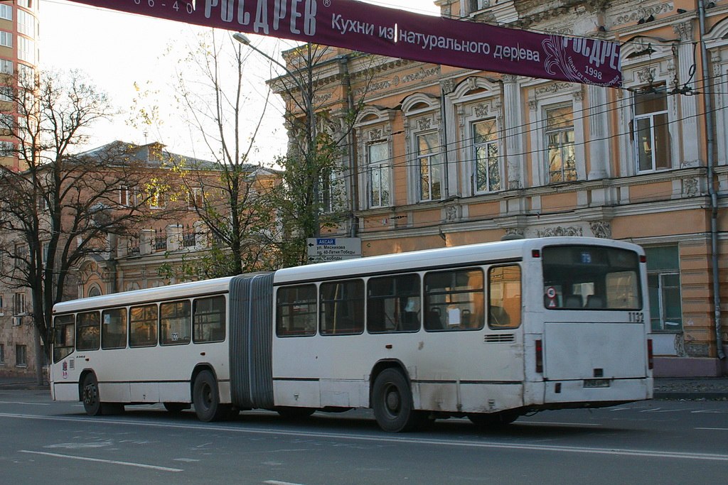 Rosztovi terület, Mercedes-Benz O345G sz.: 1132