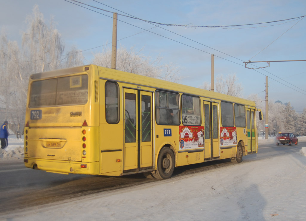 Omsk region, LiAZ-5256.25 # 792