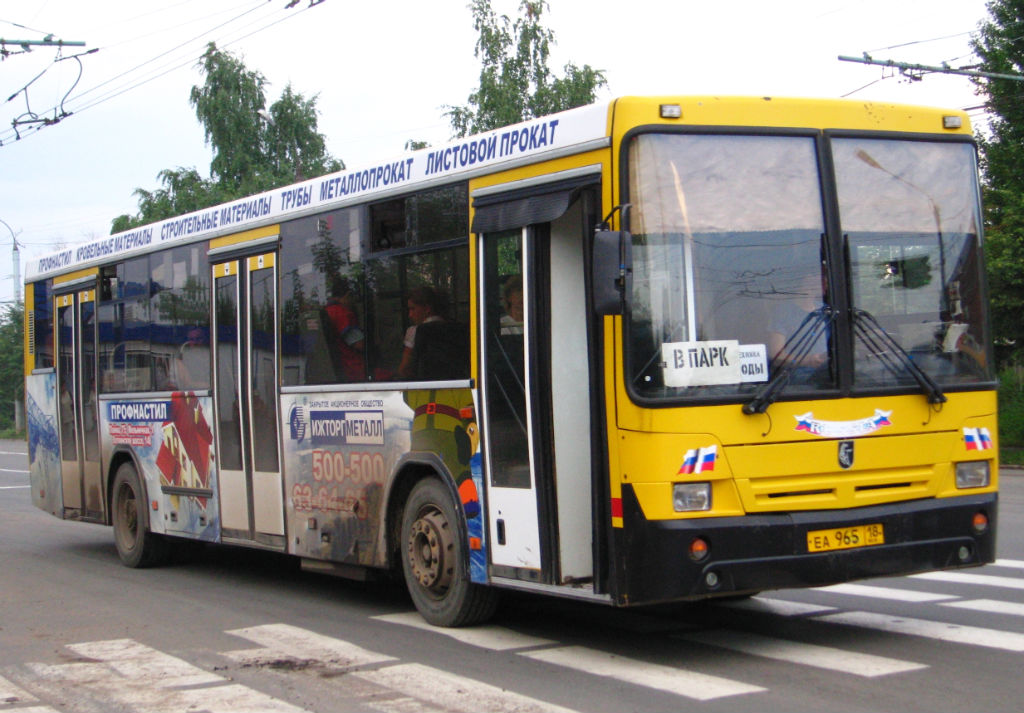 Udmurtföld, NefAZ-5299-10-15 sz.: ЕА 965 18