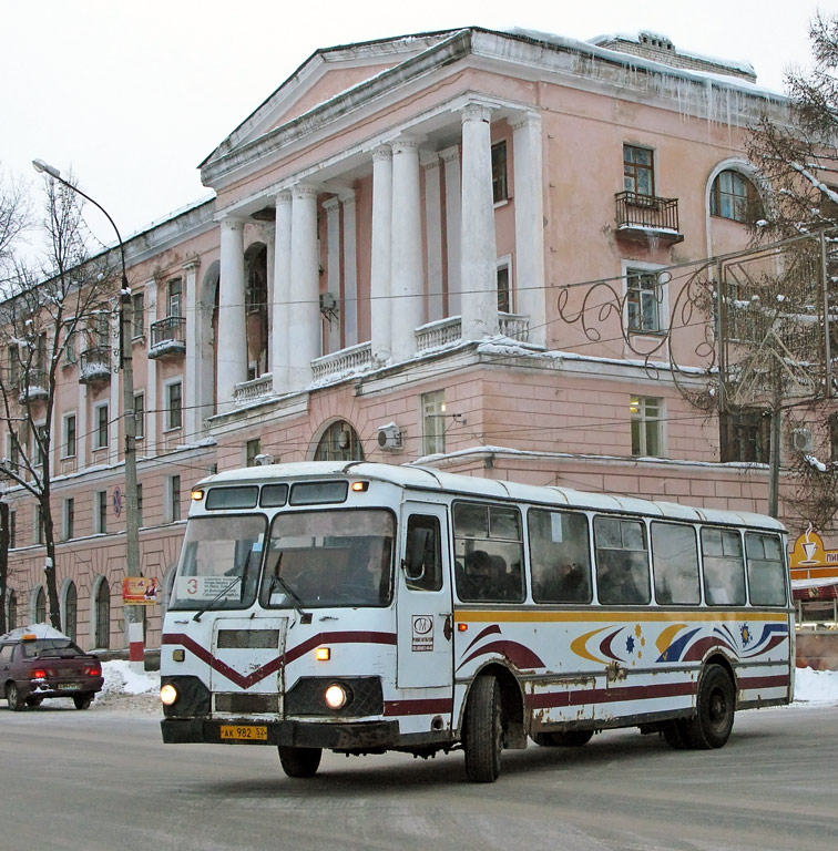 Нижегородская область, ЛиАЗ-677М № АК 982 52