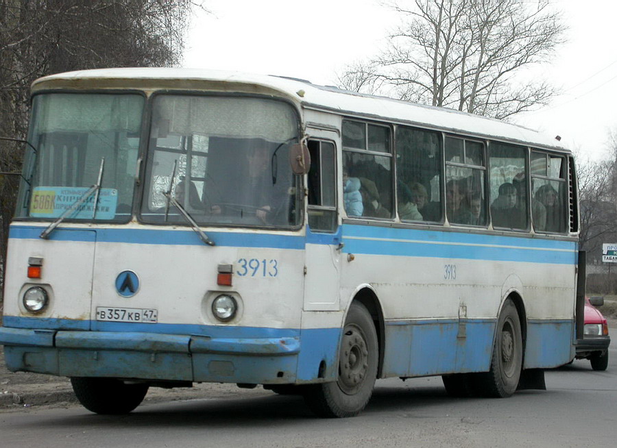 Ленинградская область, ЛАЗ-695Н № 3913