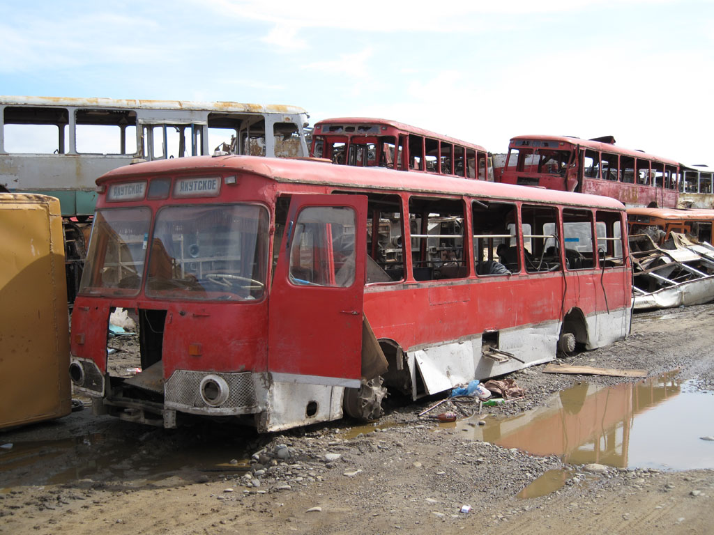 Sachos Respublika (Jakutija), LiAZ-677M Nr. КЕ 978 14