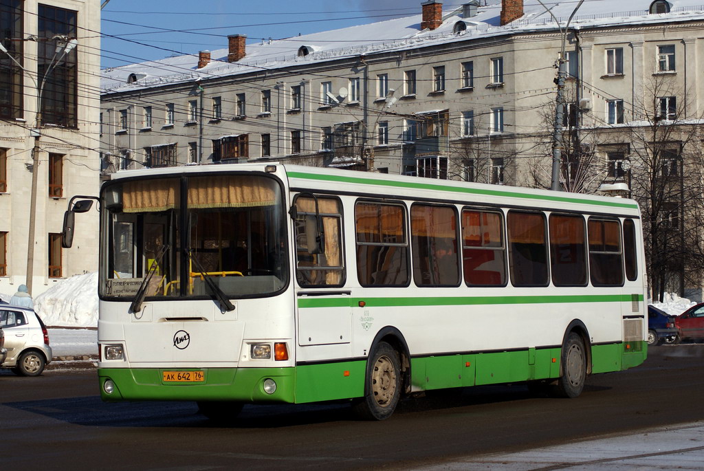 Ярославская область, ЛиАЗ-5256.36-01 № АК 642 76