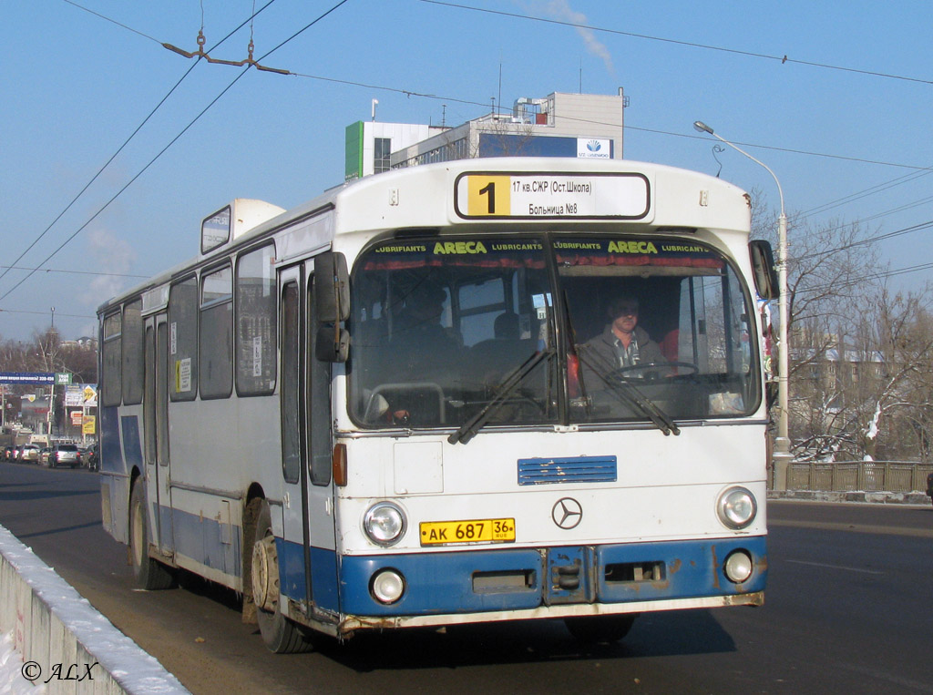 Воронежская область, Mercedes-Benz O305 № АК 687 36