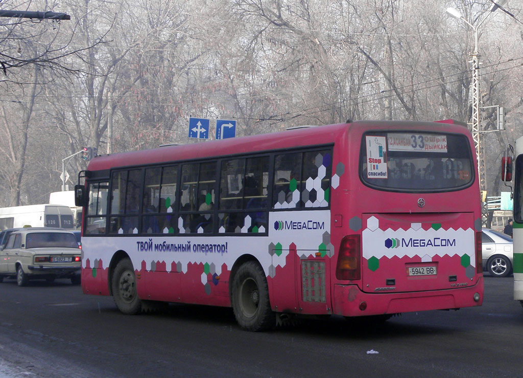 Кыргызстан, Yaxing JS6851H1 № 5942 BB