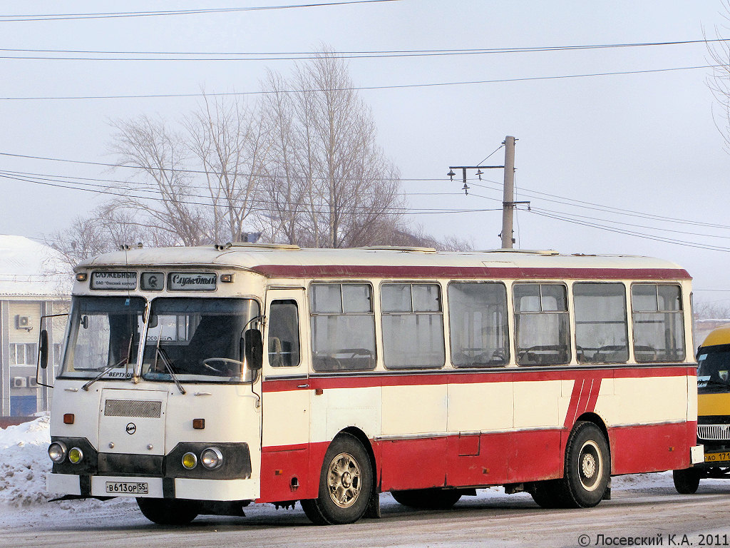 Омская область, ЛиАЗ-677МБ № В 613 ОР 55