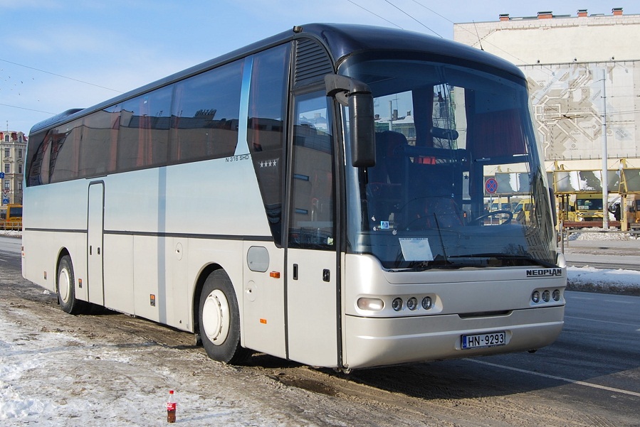 Латвия, Neoplan N316SHD Euroliner № HN-9293