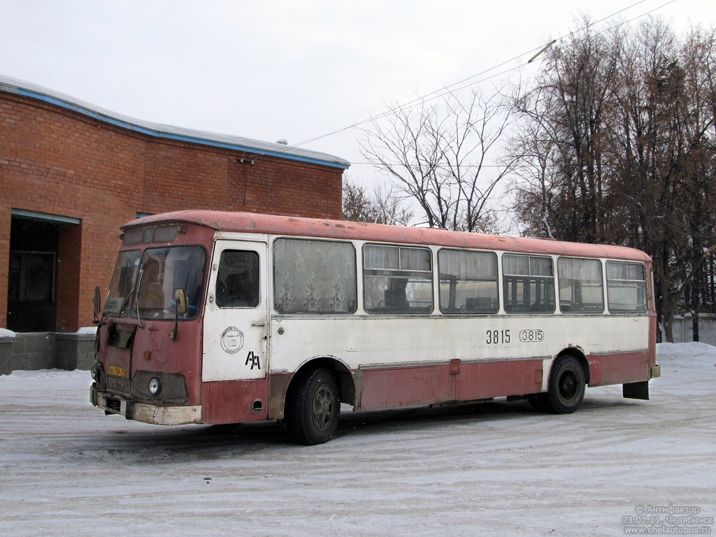 Obwód czelabiński, LiAZ-677M Nr 3815