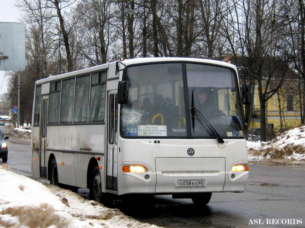 Псковская область, КАвЗ-4235-21 (2-2) № О 038 КО 60