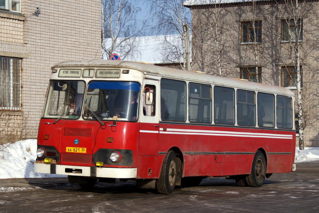 Вологодская область, ЛиАЗ-677М № 120