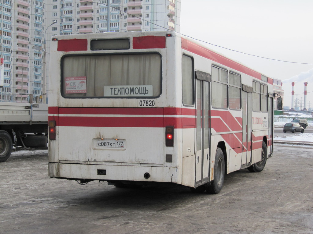 Москва, Mercedes-Benz O325 № 07820