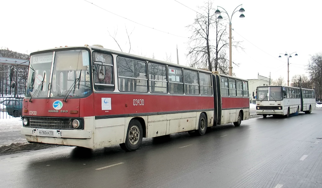 Moscow, Ikarus 280.33 # 03430; Moscow, Ikarus 283.00 # 03447