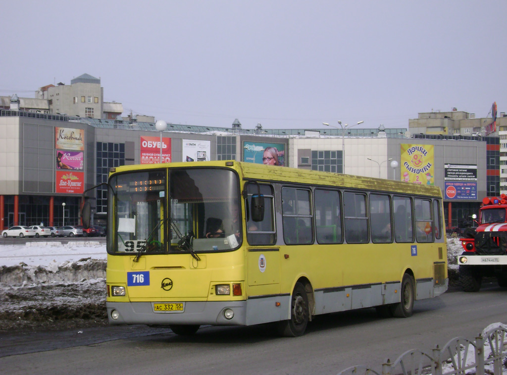 Omsk region, LiAZ-5256.45 Nr. 716